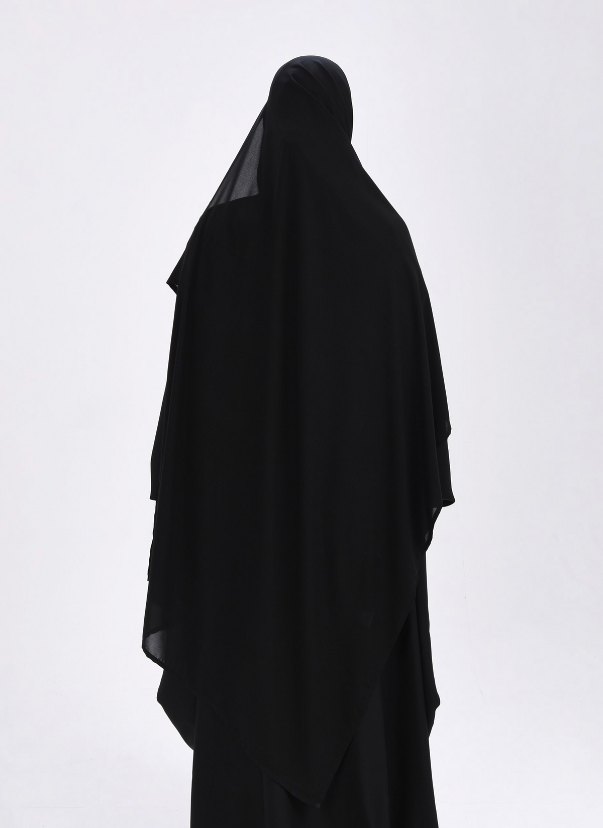 Hijab Hajar à clips mousseline saoudienne : le hijab que toutes nos clientes redemandent.
