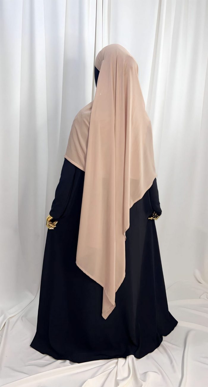 Hijab Hajar